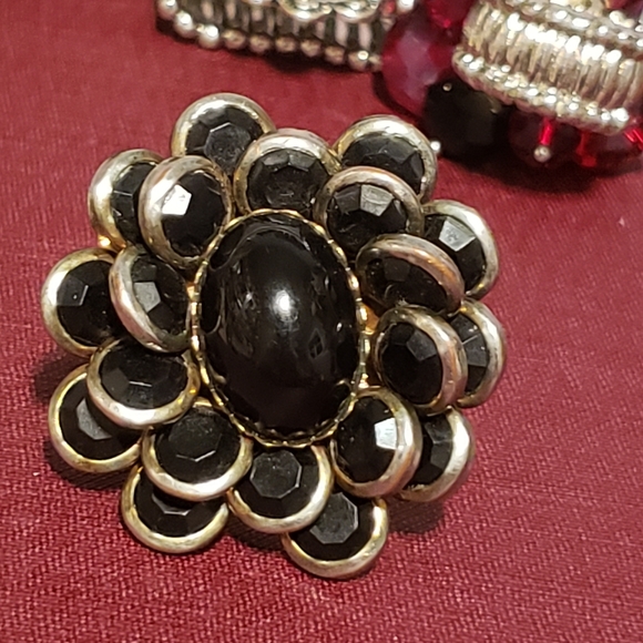 Three fashion rings 6.25 and stretch - Picture 6 of 10